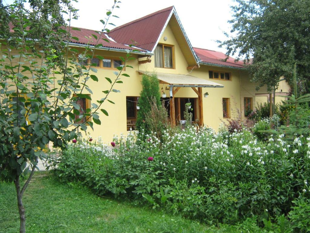 B&B Dor De Bucovina Gura Humorului Exterior photo